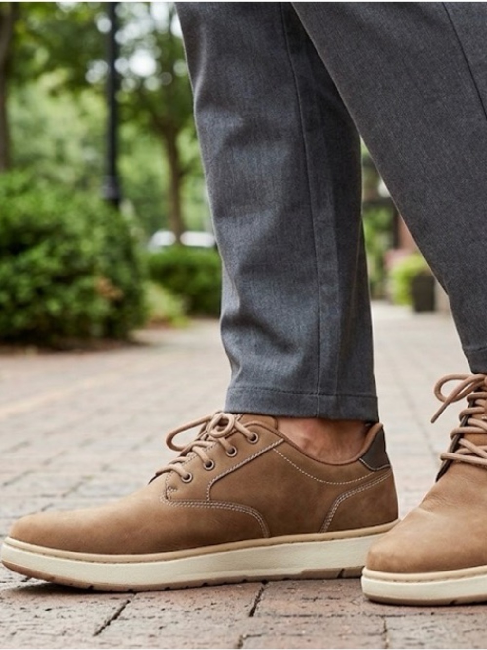 SKECHERS Oxford Style Hands Free Slip-ins Swift Fit Men’s 8.5 Brown